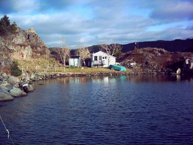 18 Clattice Harbour 2006. Credit: Loretta Ward